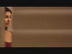 सफ़ेद टी-शर्ट में मसूर एक बस्टी मोम की चुदाई करता है सेक्सी हिंदी वीडियो फुल मूवी