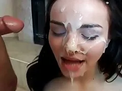 एशियाई युगल घर पर मुख मैथुन करते हैं फुल सेक्सी बीएफ फिल्म