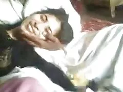 संचिका जापानी लड़की उसकी बिल्ली में एक हिंदी में फुल सेक्सी थरथानेवाला के साथ खुद का मनोरंजन करता है