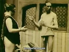 फर्श पर एक युवा मास्टर के साथ एक बड़ा गधा के साथ रूसी फुल सेक्सी हिंदी में सेक्सी गृहिणी